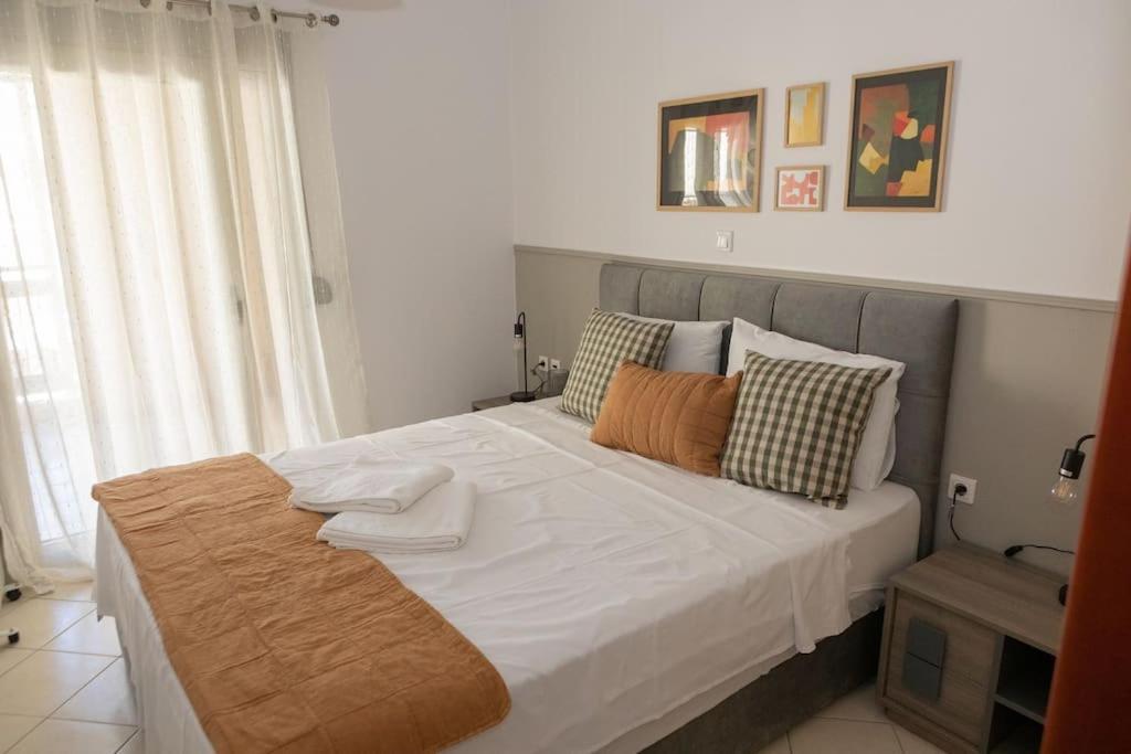 Luxury Apartment In The Center Of Xanthi Exterior photo